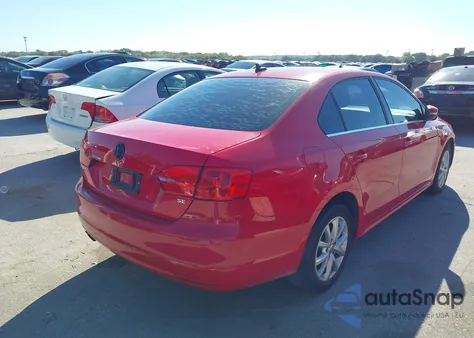 2014 Volkswagen Jetta 1.8T Se from USA, damaged, VIN 3VWD17AJ1EM425050
